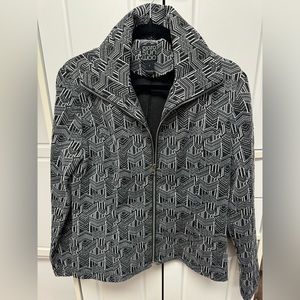 Clara Sunwoo lightweight black and white jacket